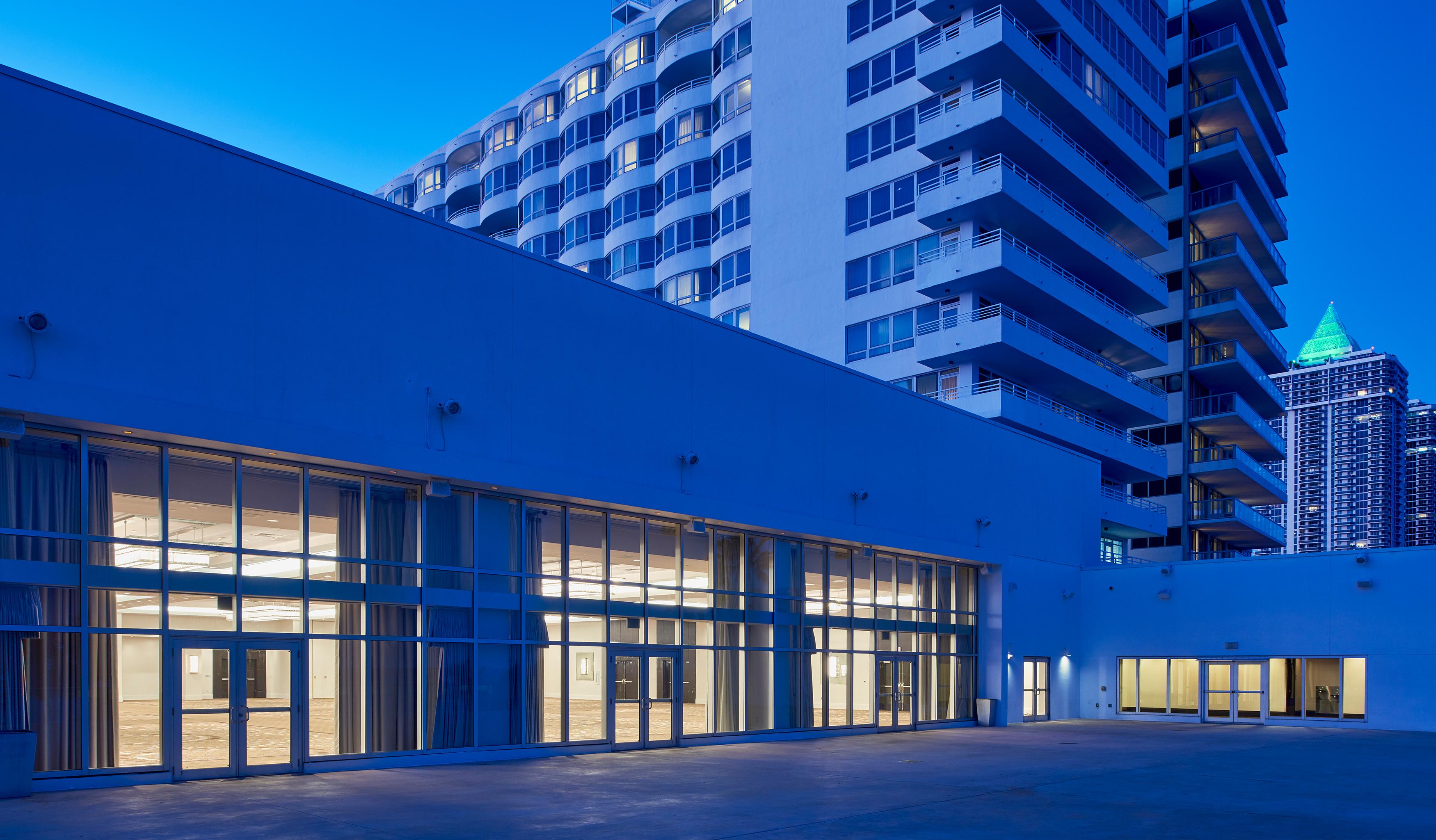 FONTAINEBLEAU MIAMI BEACH RESORT